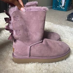 Bailey bow uggs
